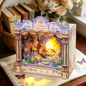 A Midsummer Night's Dream miniature Shakespeare scene bookshelf insert